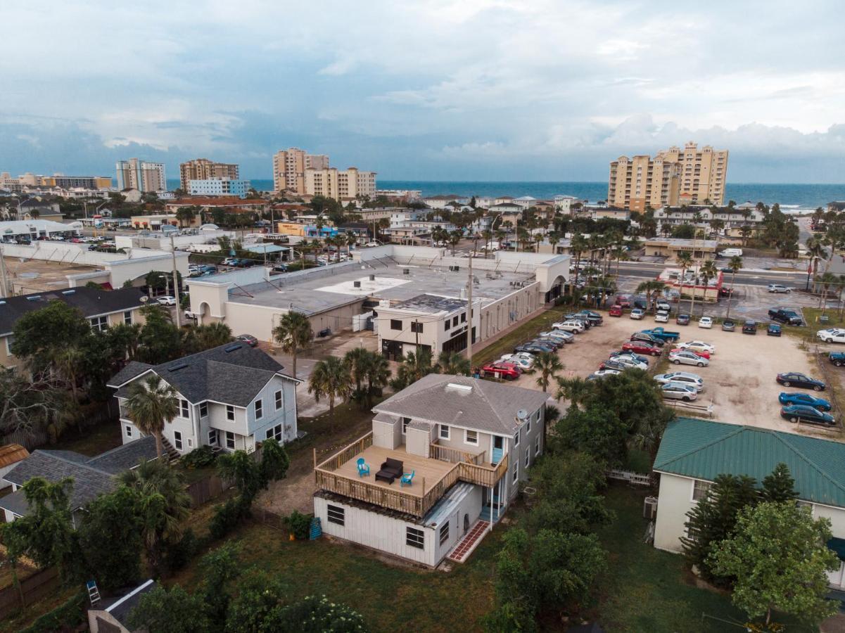 Seas The Day - 4 Blocks To The Beach, Restaurant, And Bar District - Great Deck And Outdoor Space!! Jacksonville Beach Exteriör bild
