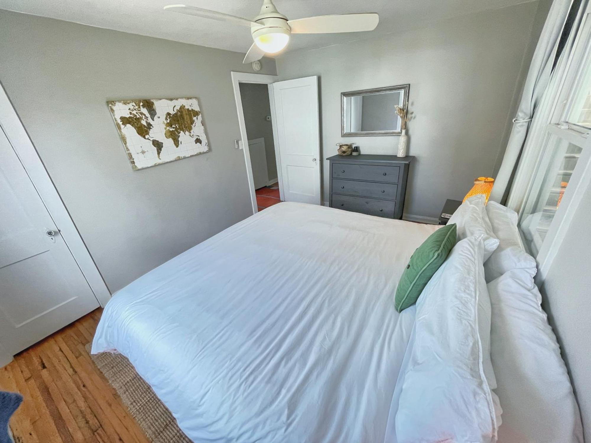 Seas The Day - 4 Blocks To The Beach, Restaurant, And Bar District - Great Deck And Outdoor Space!! Jacksonville Beach Exteriör bild